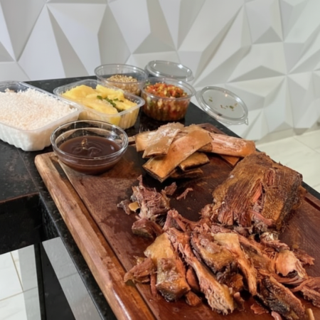 COSTELA NO BAFO 1kg SEM OSSO (PREMIUM)